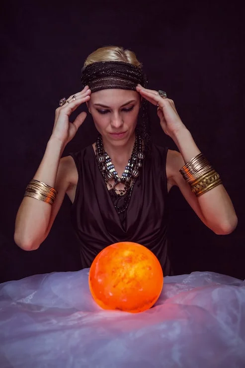 Psychic Master GuruJi - Astrology Guidance for Love